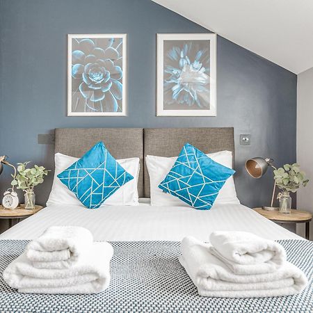 Stylish 1 Bed Apt , Central , Pkg, Perfect For Long Stays 埃格姆 外观 照片